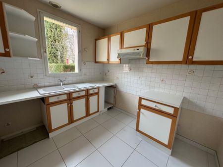 Location Appartement 3 pièces 63m² LIMOGES 87000 - Photo 2