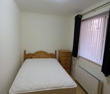 88 Cromwell Road, Belfast, BT7 1JY - Photo 1