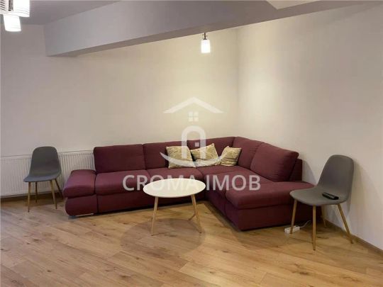 Apartament 3 camere de inchiriat, in Ploiesti, zona 9 Mai - Photo 1