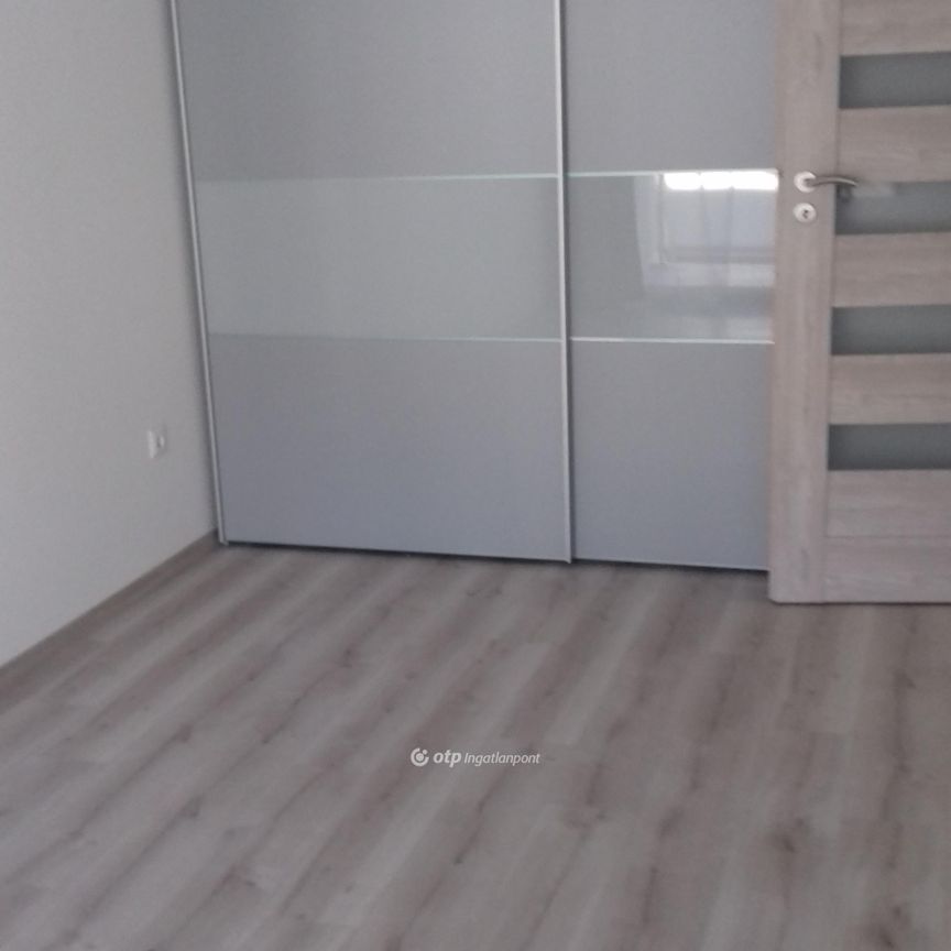 Belváros, Hajdú-Bihar, 4024, Debrecen - Fotó 1