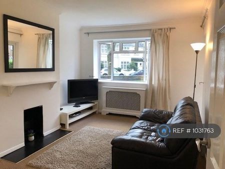 2 bedroom flat to rent - Photo 2