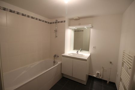 Location Appartement 2 pièces 45m² ST HERBLAIN 44800 - Photo 2