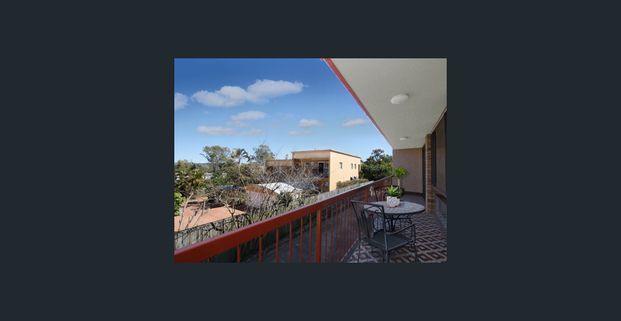 It's All About Location - This Unit is Seconds to Indro Shopping Mall, Yet Quiet & Spacious - Bright and Airy with Good Security & Located on Level 1. - Photo 1