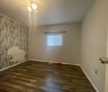 For Lease - 15 Vera Street Unit# Main Level, St. Catharines, Ontario - Photo 4