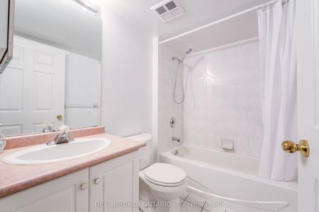43 Eglinton Avenue E #509 - Photo 2