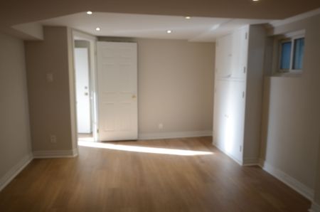 For Lease - 259 Mcnicoll Avenue, Toronto, Ontario - Photo 3