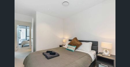 Furnished Spacial 2 Bedroom Unit with garden View at $850 Available now - Photo 3