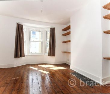 4 bedroom semi-detached house to rent - Photo 2