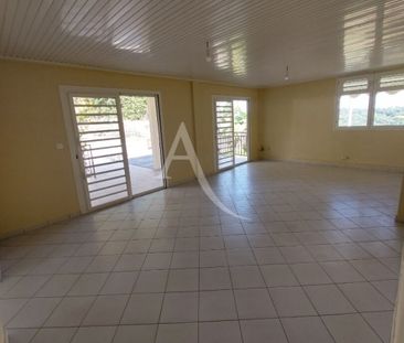 Location Appartement 87.74m² 4 pièces Fort de france - Photo 1
