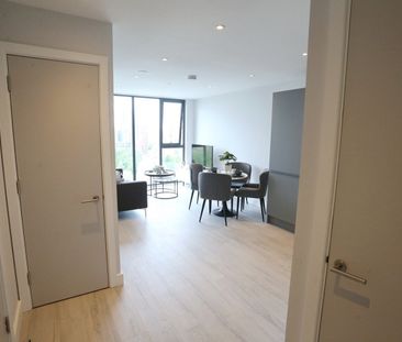 1 Bed Flat, Oldfield Rd, M5 - Photo 4