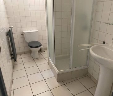 Location appartement 3 pièces 74 m² à Vals-les-Bains (07600) 4 - Photo 1