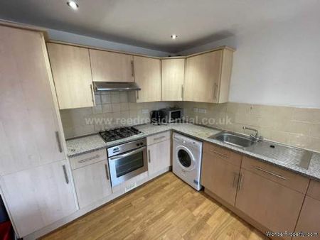 4 bedroom property to rent in Nottingham - Photo 4