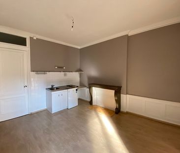 Location Appartement 2 pièces 47m² BESANCON 25000 - Photo 2