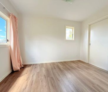 Dual Occupancy, 6 MONTH LEASE ONLY - Photo 5