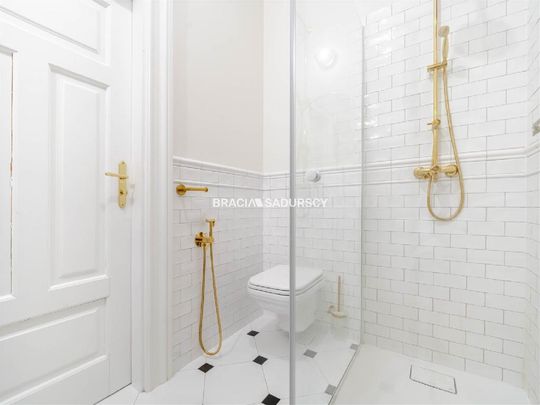 Mieszkanie małopolskie Kraków powierzchnia 40.0 m² C206-WM-71358 - Фото 1