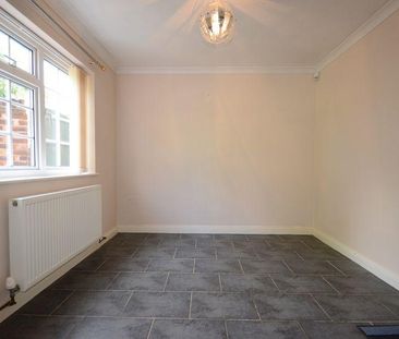 3 bedroom detached house to rent - Photo 5