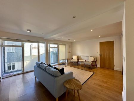 2 bedroom apartment to rent - Photo 4