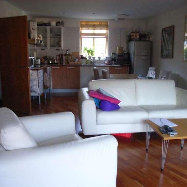 Tanfields, Vachel Road, Reading, RG1 - Photo 1