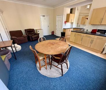 7 bedroom house share to rent - Photo 1