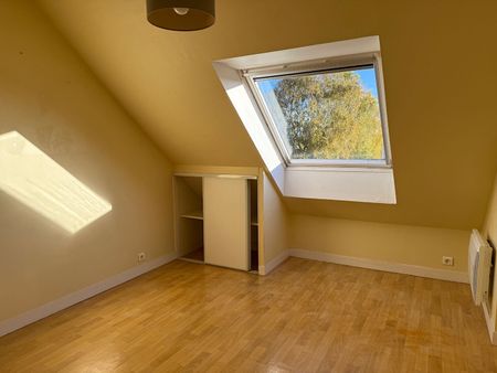 Location Appartement 4 pièces 93m² - Photo 3