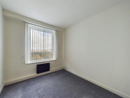 The Cliff, Wallasey, 2 bedroom, Flat - Purpose Built - Photo 5