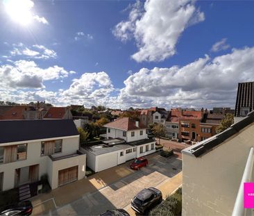 Stijlvol gerenoveerd appartement met terras, Mariakerke - Oostende - Photo 6