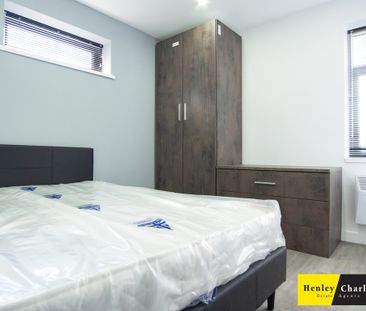 1 Bedroom Apartment For Rent - Photo 3