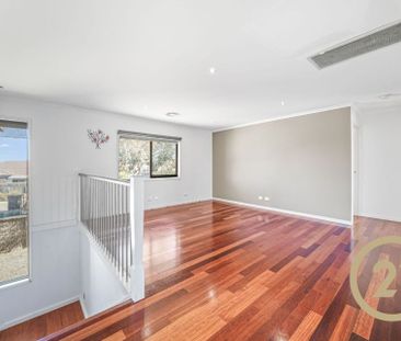 Spacious Family Home in Prime Caroline Springs Location - Photo 5