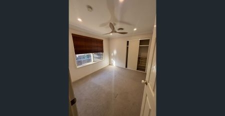 Stylish 3-Bedroom Family Home in Prime Parkwood Location - Photo 5