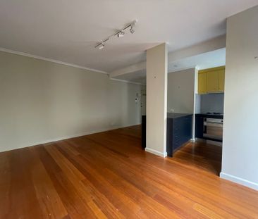 10/400 Barkly Street, Elwood VIC 3184 - Apartment For Rent | Domain - Photo 5