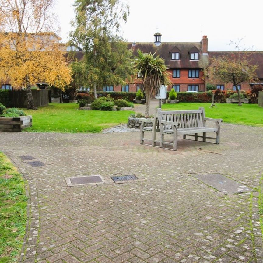 Gravett Court, Burgess Hill, RH15 - Photo 1