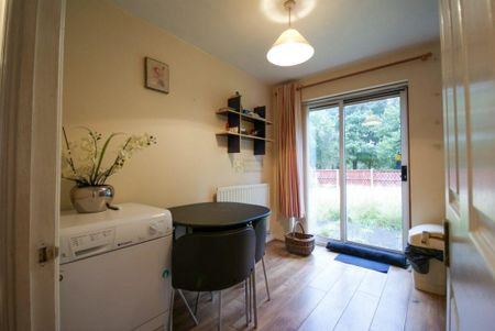 2 bedroom semi-detached house to rent - Photo 3