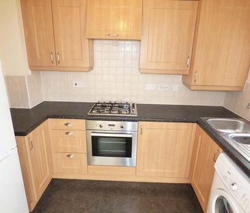 2 bedroom ground floor flat to rent - Photo 6