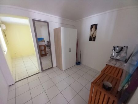 Location Maison 3 pièces 61m² LE GOSIER 97190 - Photo 3