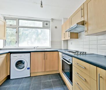 4 bedroom apartment to rent - Photo 6
