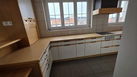 7 Zimmer, 154 m², EG - Foto 3