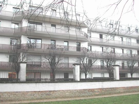 Ref n° 28403 - TYPE 4 QUARTIER ALLEE DU PARC - Photo 1