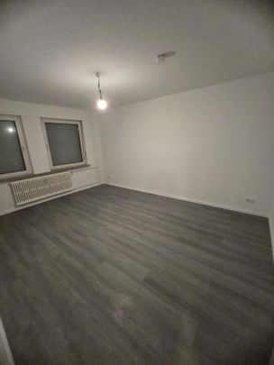 Helle 3-Zimmer-Wohnung mit Balkon in Duisburg - Photo 1