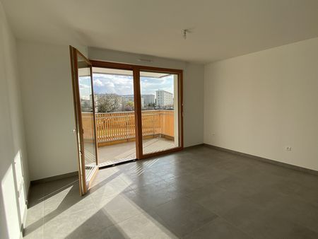 Appartement - 2 pièces - 43,70 m² - Strasbourg - Photo 3