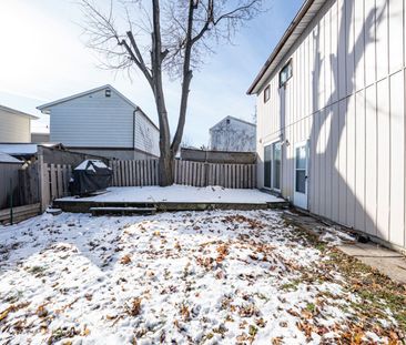 For Lease - 22 Hazelglen Court, Brampton, Ontario - Photo 1