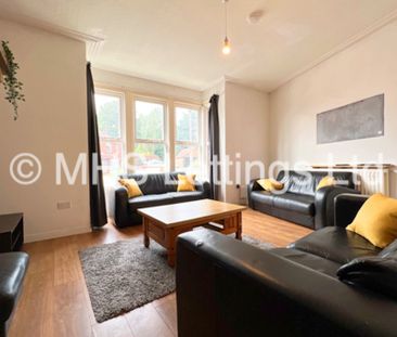 6 Bedroom End Terraced House for rent in Raven Road - Photo 2