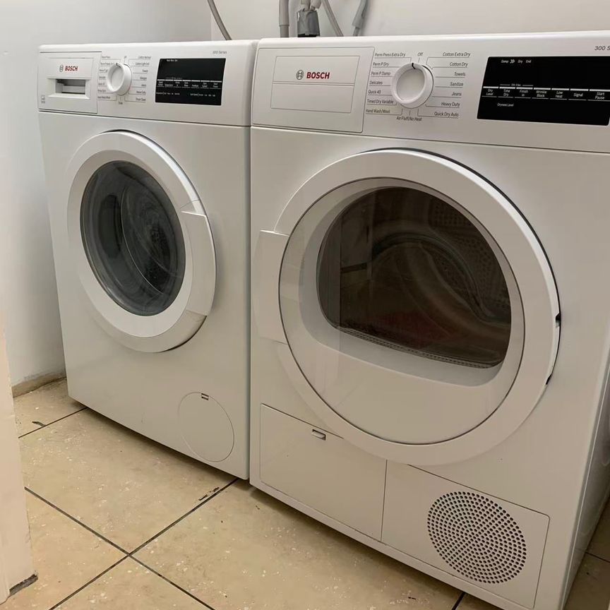 For Lease - 353 Lansdowne Avenue Unit# Bsmt, Toronto, Ontario - Photo 1