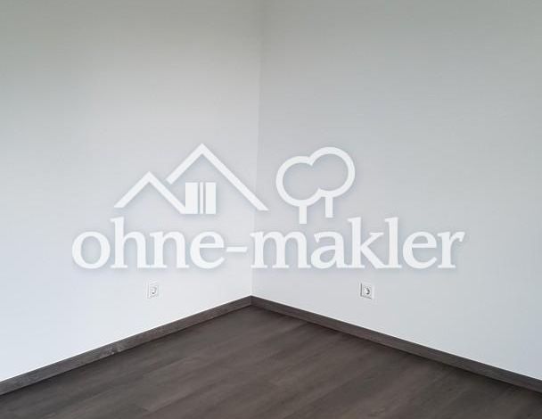2-Zimmer Wohnung mit EINBAUKÜCHE, Balkon und Tageslichtbad - Foto 1