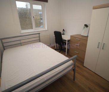 A Bow Common Lane, E3 4HH, London - Photo 4