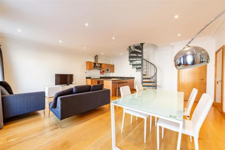 3 bedroom apartment to rent - Photo 3