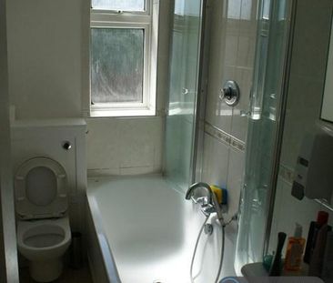 2 bedroom maisonette to rent - Photo 6