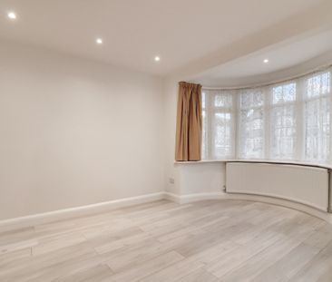 3 Bed Terraced House, Kenmore Avenue, HA3 - Photo 1