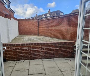 1 bedroom maisonette to rent - Photo 4