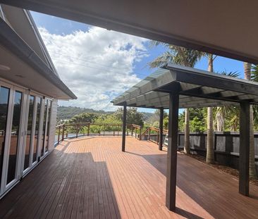 Modern & Serene Home in Schnapper Rock - Photo 6