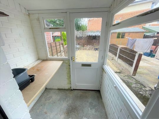 3 Bed Terraced House, Falding St, S35 - Photo 1